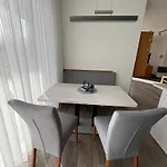 Brisare Apartment *