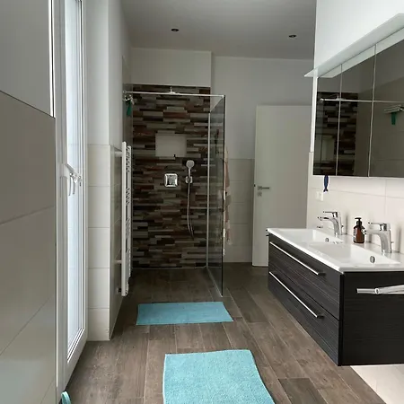 Apartament Brisare *