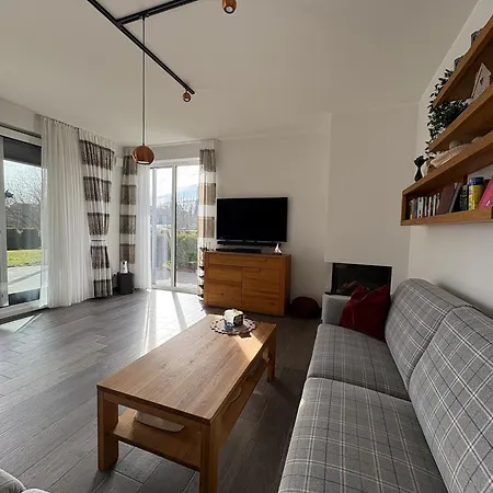 Apartament Brisare *